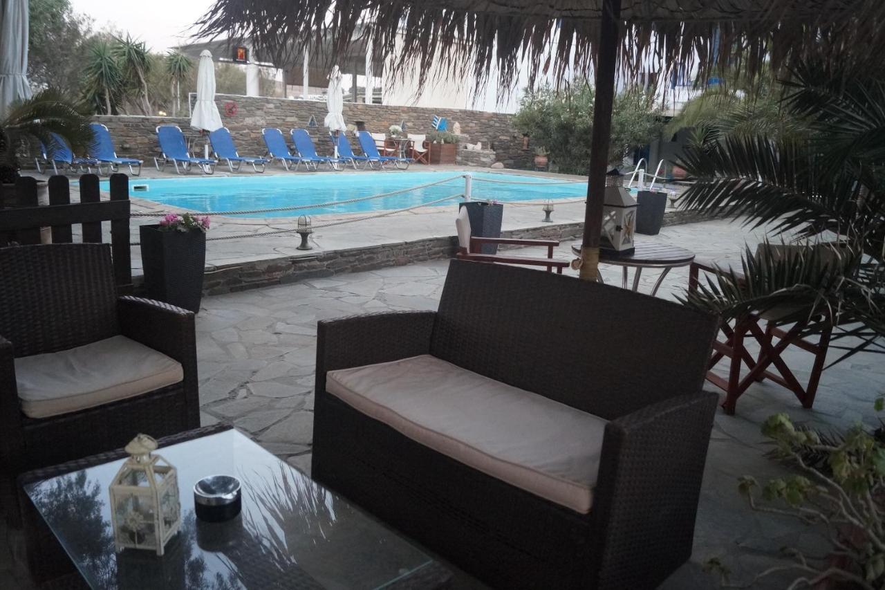 Tinos Apartments Zalonis 圣约阿尼斯 外观 照片